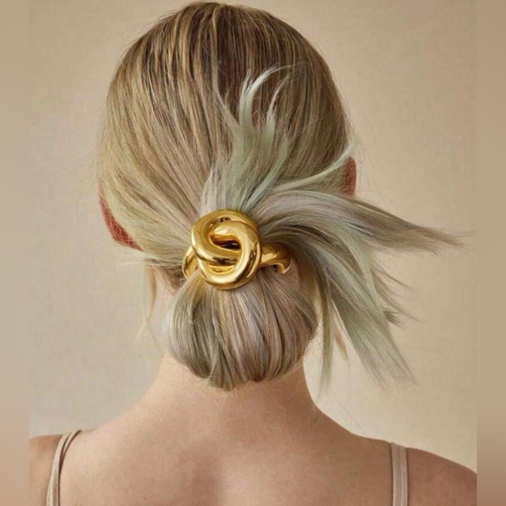 Metal Knot Hair TieNew ✨✨🔥